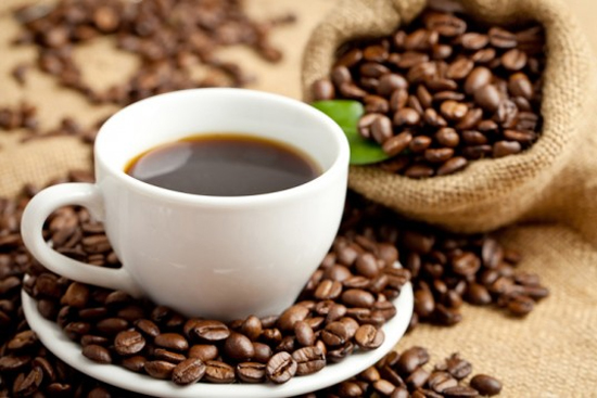 Uống cà phê có ảnh hưởng đến huyết áp cao?